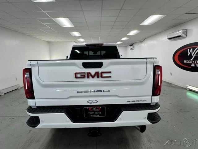 2026 GMC Sierra Heavy Duty 5th Gen - Image 6 of 18