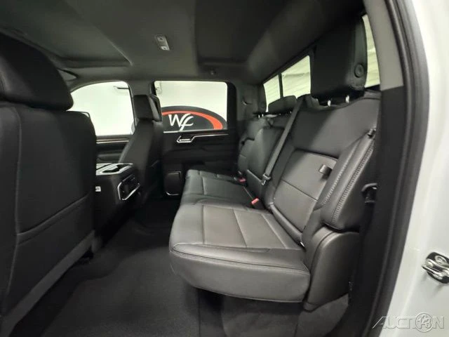 2026 GMC Sierra Heavy Duty 5th Gen - Image 9 of 18
