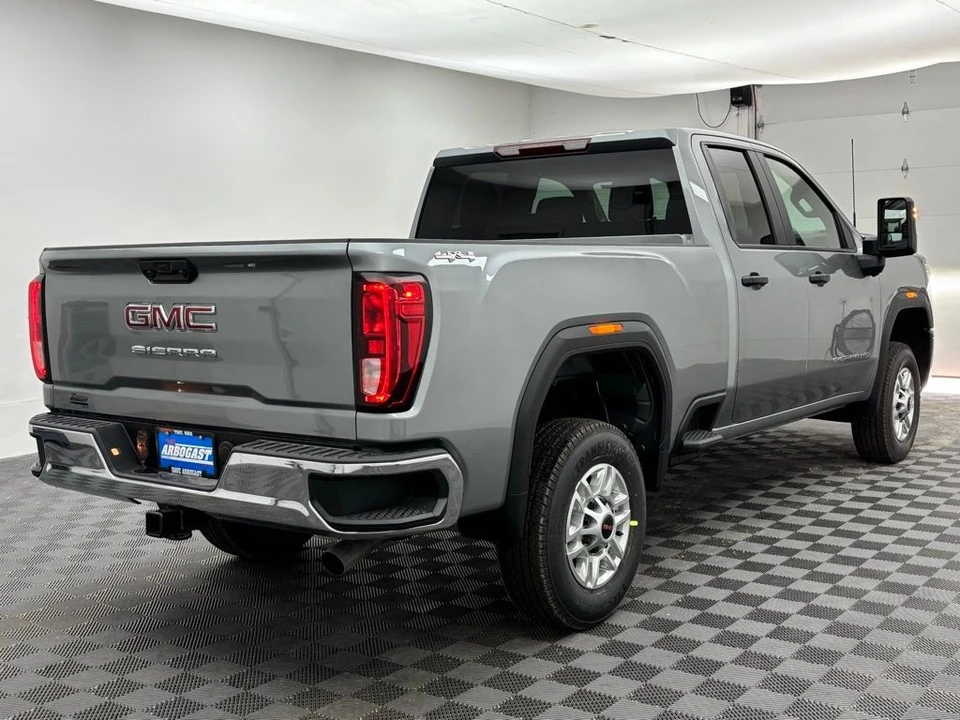 2026 GMC Sierra Heavy Duty 5th Gen - Image 7 of 12
