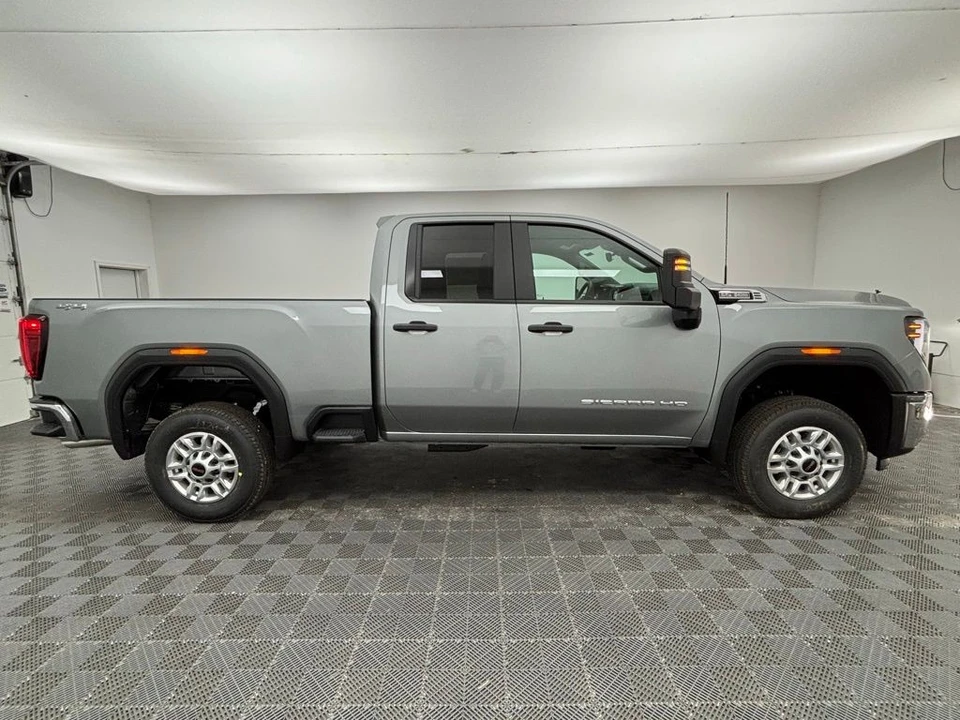 2026 GMC Sierra Heavy Duty 5th Gen - Image 6 of 12