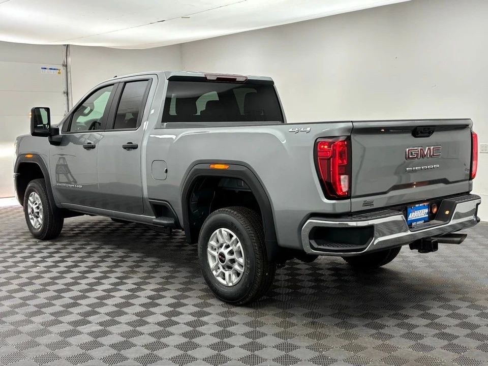 2026 GMC Sierra Heavy Duty 5th Gen - Image 10 of 12