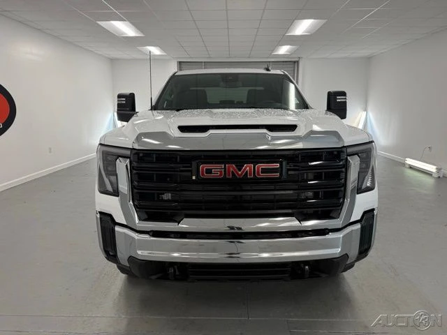 2026 GMC Sierra Heavy Duty 5th Gen - Image 2 of 12