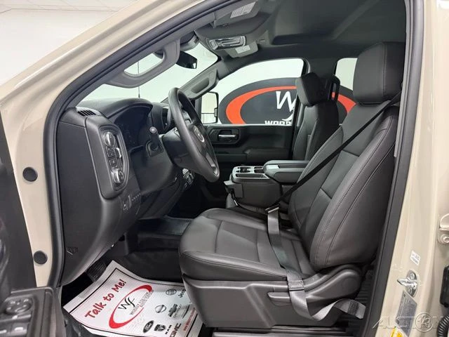 2026 GMC Sierra Heavy Duty 5th Gen - Image 9 of 12