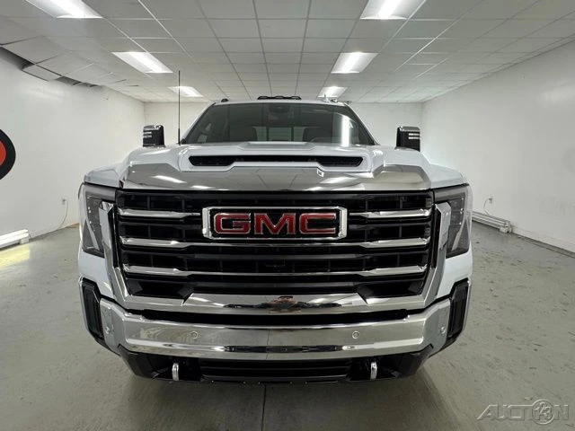 2026 GMC Sierra Heavy Duty 5th Gen - Image 2 of 12