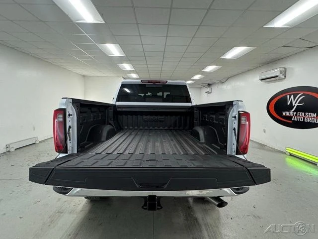 2026 GMC Sierra Heavy Duty 5th Gen - Image 7 of 12