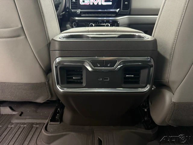 2026 GMC Sierra Heavy Duty 5th Gen - Image 18 of 21