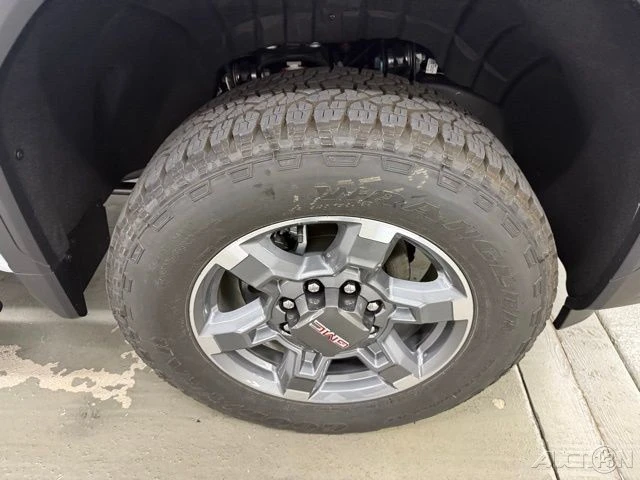 2026 GMC Sierra Heavy Duty 5th Gen - Image 4 of 21