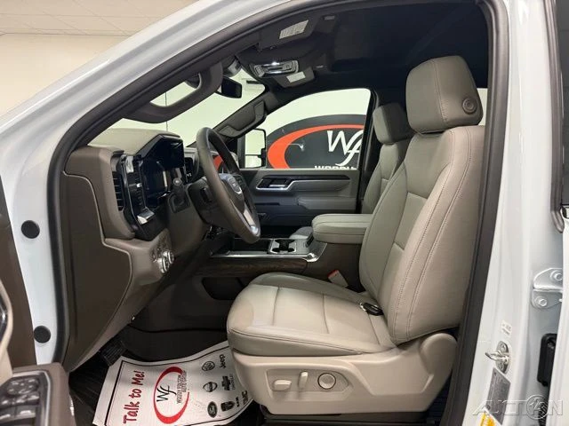 2026 GMC Sierra Heavy Duty 5th Gen - Image 9 of 21