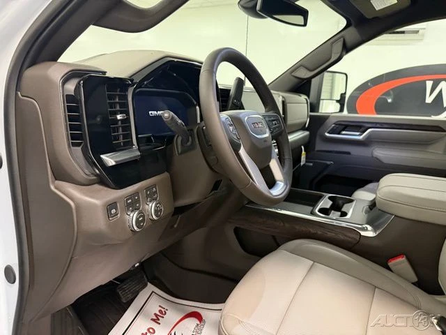 2026 GMC Sierra Heavy Duty 5th Gen - Image 12 of 21
