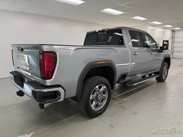 2026 GMC Sierra Heavy Duty 5th Gen - Image 6 of 21