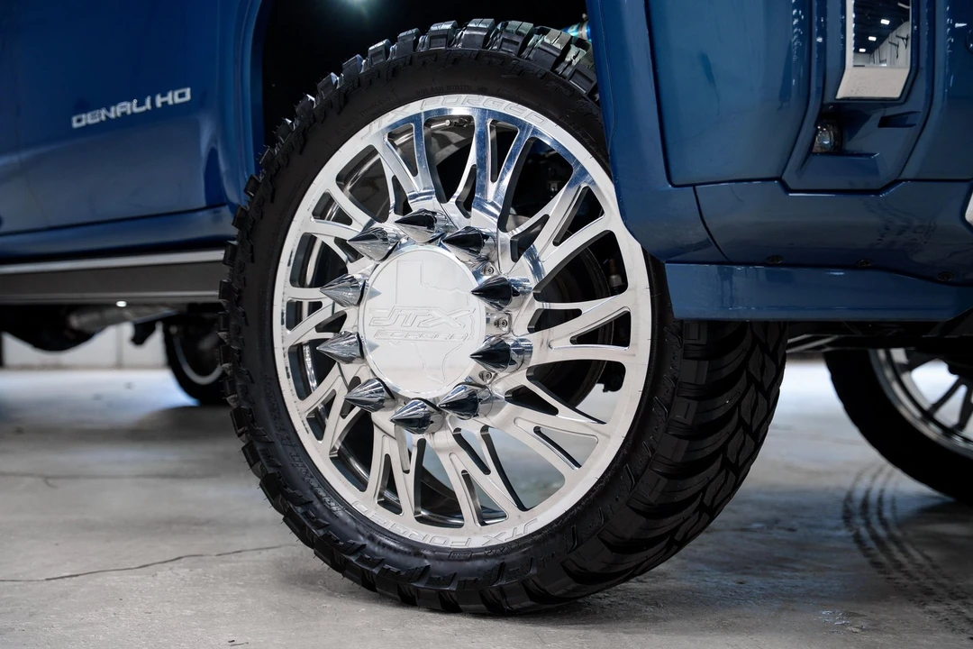 2026 GMC Sierra Heavy Duty 5th Gen - Image 8 of 31