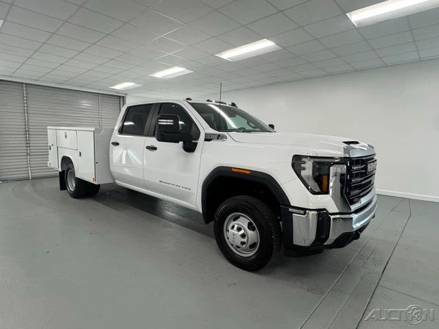 2026 GMC Sierra Heavy Duty 5th Gen - Image 3 of 18