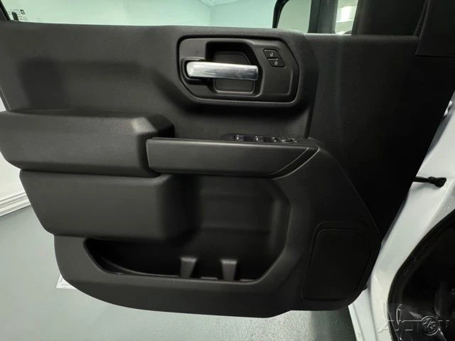 2026 GMC Sierra Heavy Duty 5th Gen - Image 12 of 17