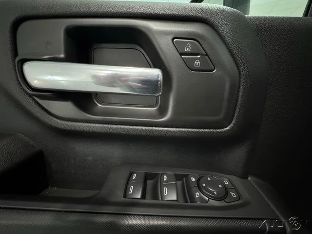 2026 GMC Sierra Heavy Duty 5th Gen - Image 13 of 17