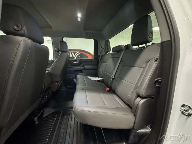 2026 GMC Sierra Heavy Duty 5th Gen - Image 10 of 17