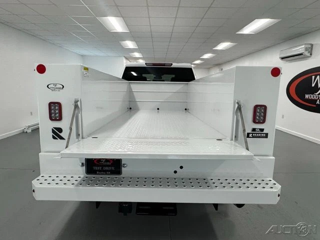 2026 GMC Sierra Heavy Duty 5th Gen - Image 7 of 17