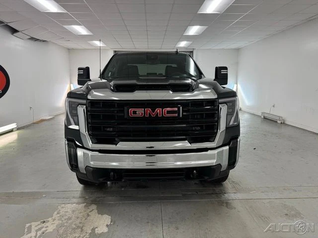 2026 GMC Sierra Heavy Duty 5th Gen - Image 2 of 15
