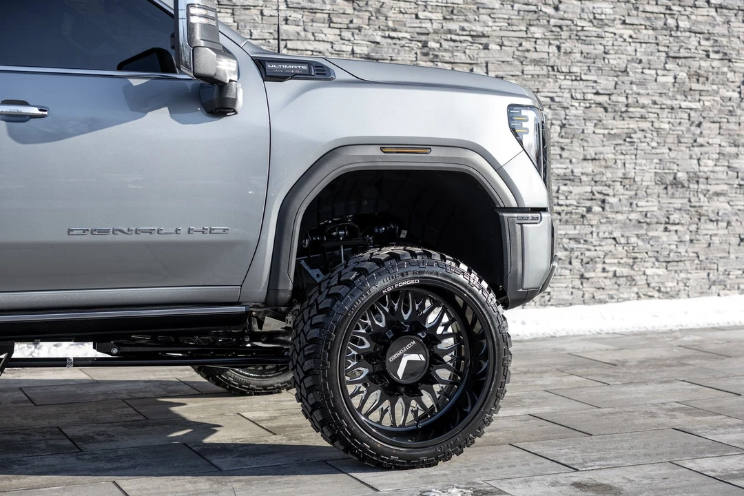 2026 GMC Sierra 5th Gen - Image 12 of 21