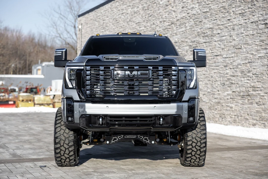 2026 GMC Sierra 5th Gen - Image 7 of 21
