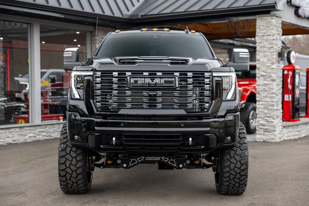 2026 GMC Sierra 5th Gen - Image 10 of 21