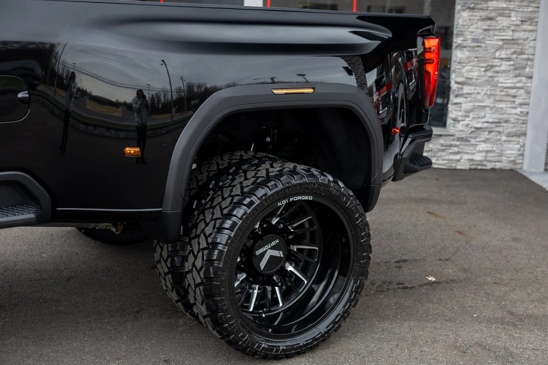2026 GMC Sierra 5th Gen - Image 5 of 21
