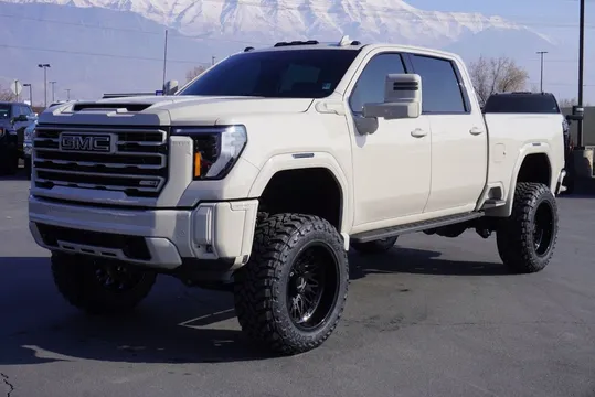 2026 GMC Sierra 3500HD AT4 HD