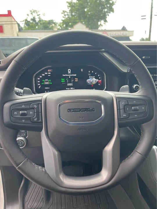 2026 GMC Sierra 5th Gen - Image 4 of 11