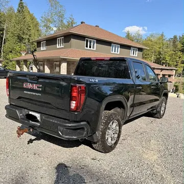 2026 GMC Sierra (Classic) 1500 Crew Cab Pro