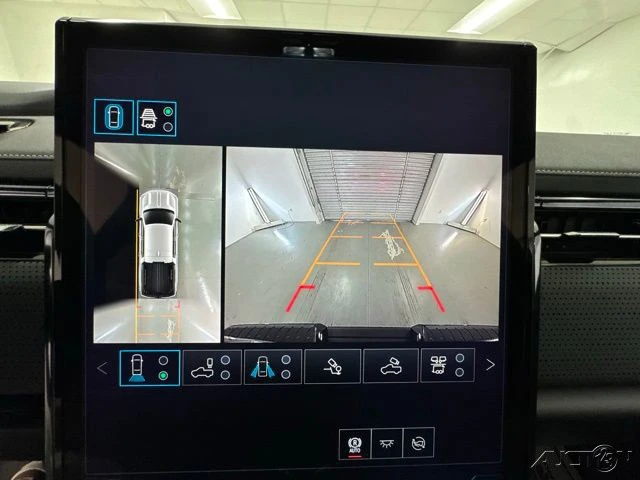 2026 GMC Sierra 5th Gen - Image 18 of 19