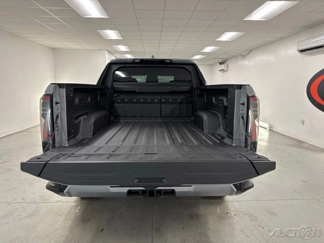 2026 GMC Sierra 5th Gen - Image 7 of 19