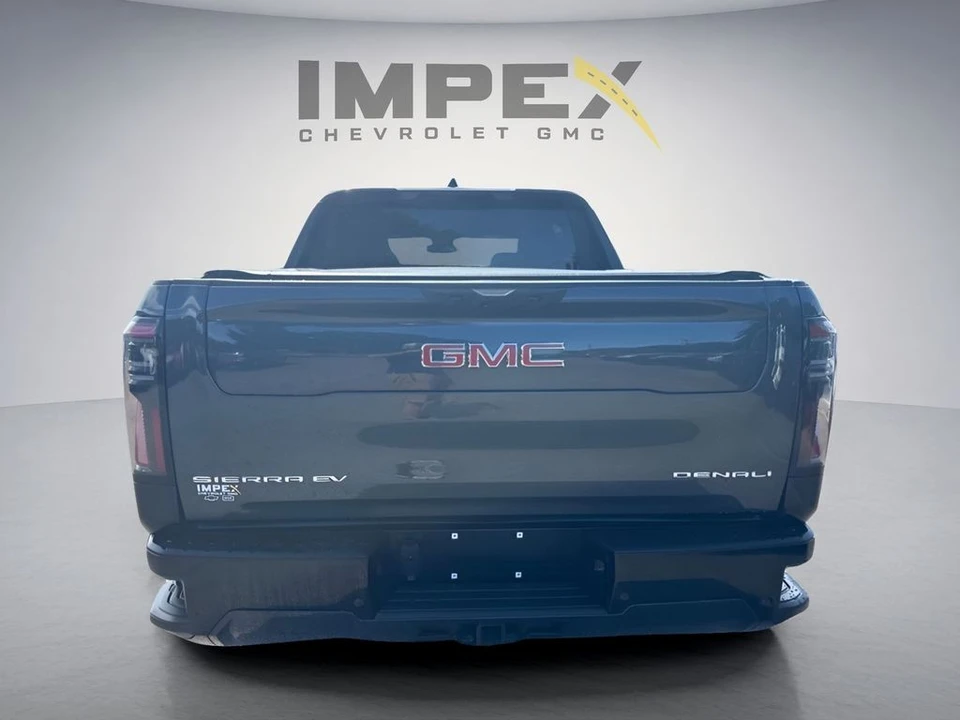 2026 GMC Sierra - Image 4 of 29