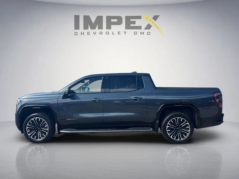 2026 GMC Sierra - Image 2 of 29