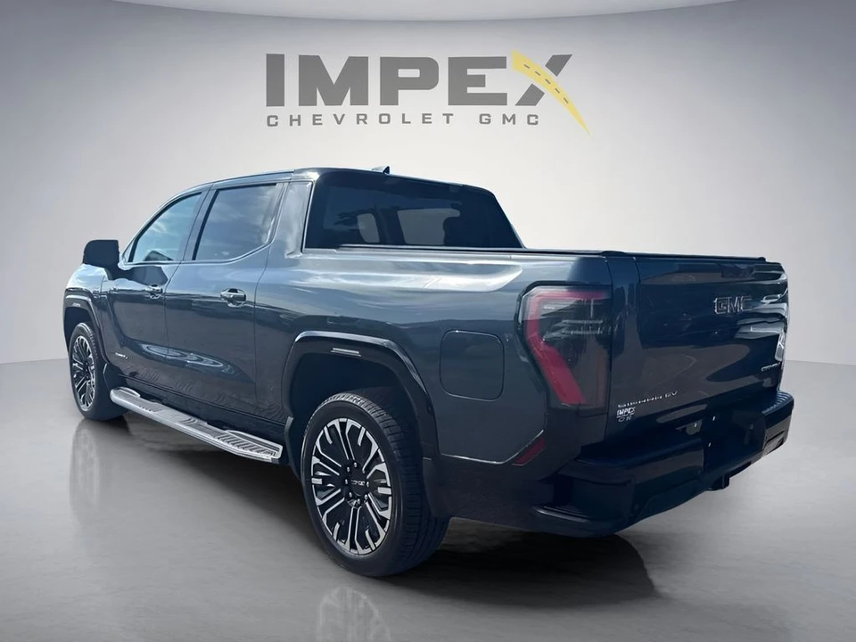 2026 GMC Sierra - Image 3 of 29