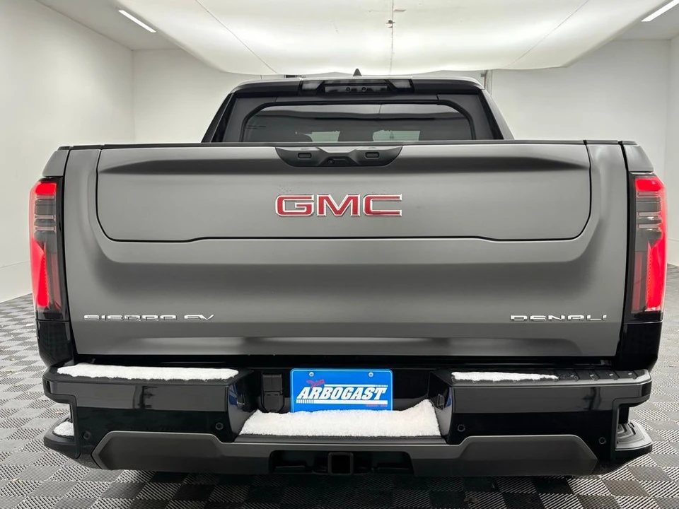 2026 GMC Sierra 5th Gen - Image 11 of 12