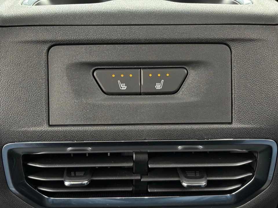 2026 GMC Sierra 5th Gen - Image 8 of 12