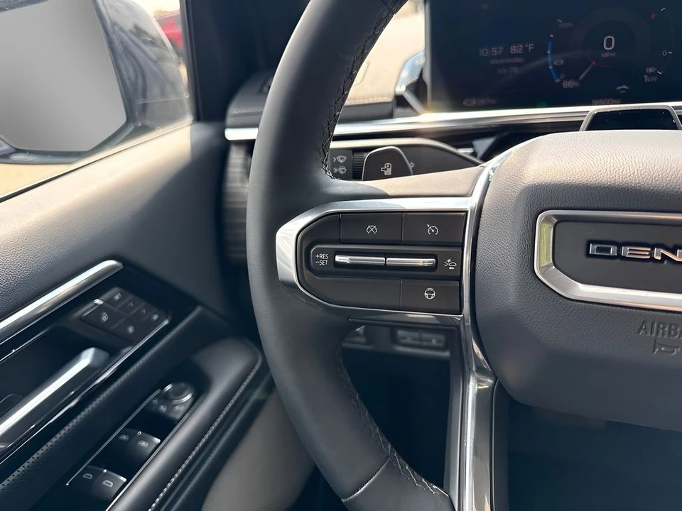 2026 GMC Sierra - Image 17 of 31
