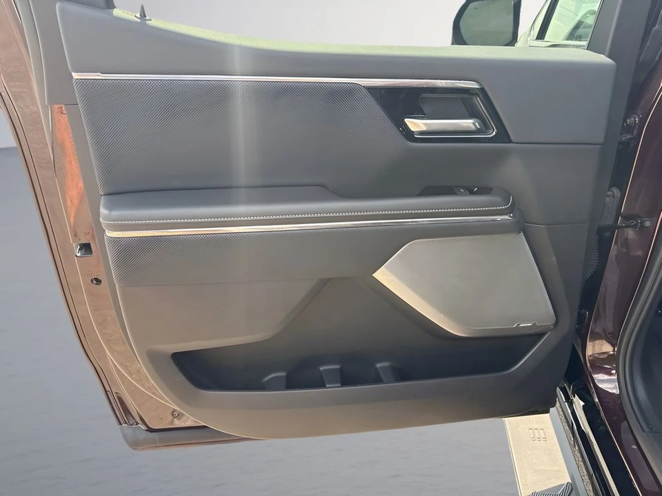 2026 GMC Sierra - Image 30 of 31