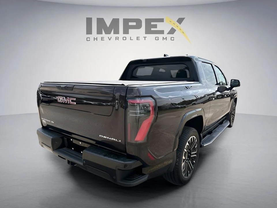 2026 GMC Sierra - Image 5 of 31