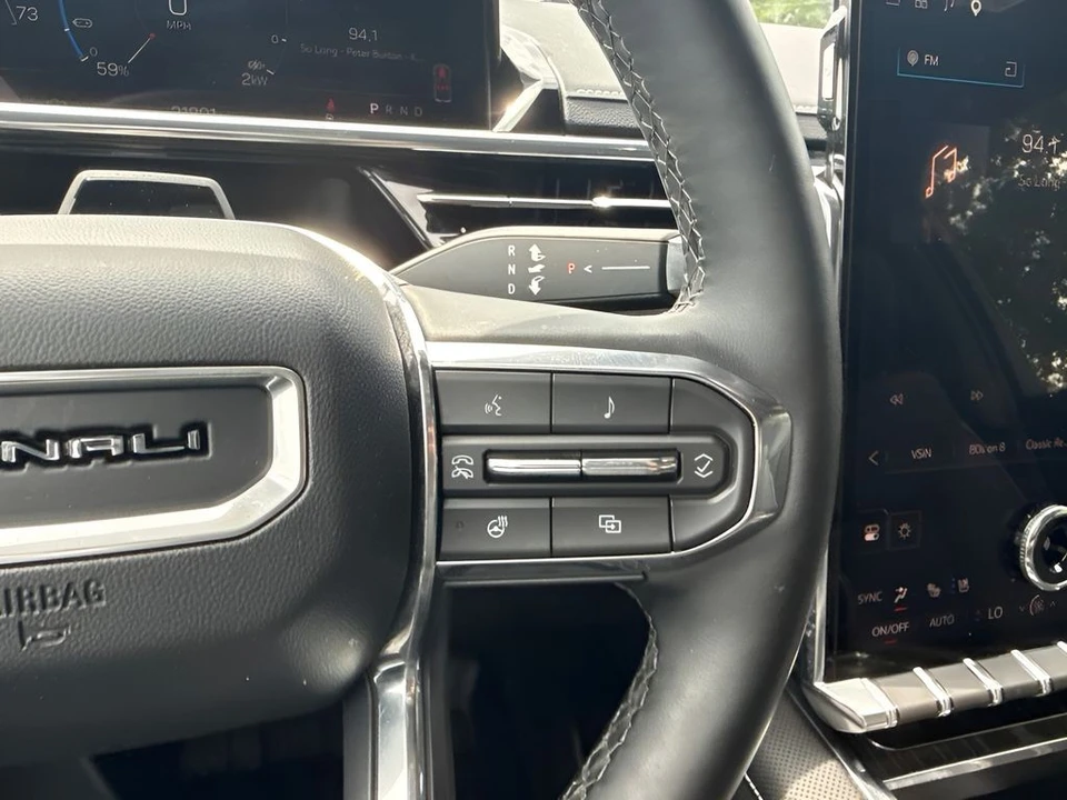 2026 GMC Sierra - Image 18 of 31