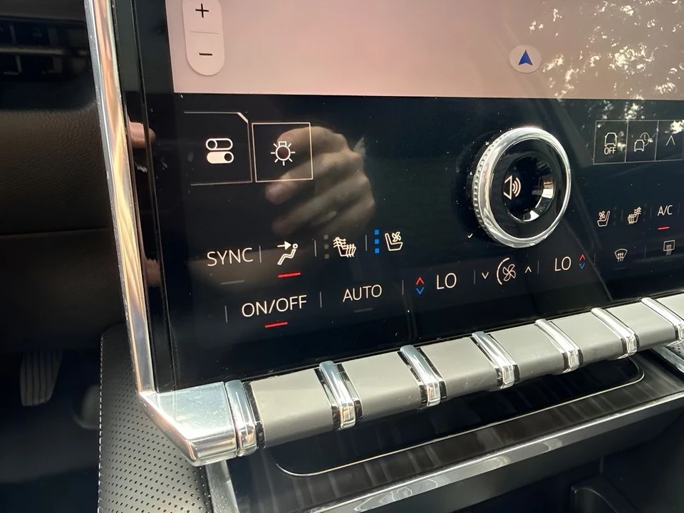 2026 GMC Sierra - Image 24 of 31