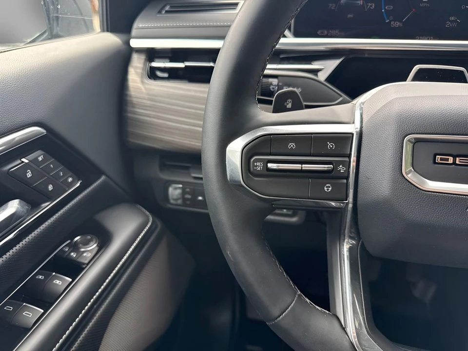 2026 GMC Sierra - Image 17 of 31