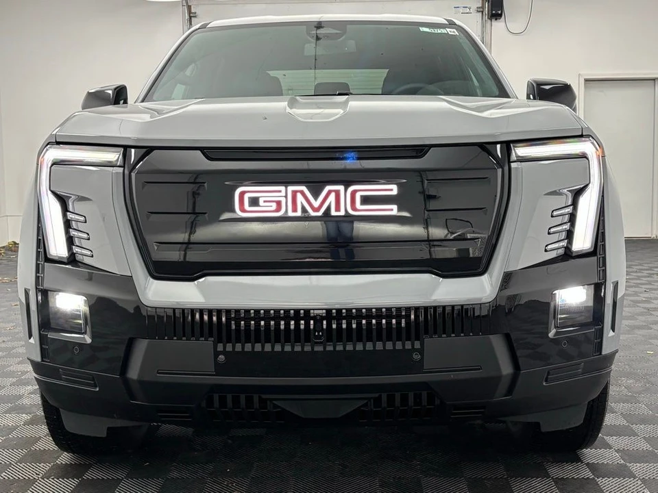 2026 GMC Sierra 5th Gen - Image 12 of 12
