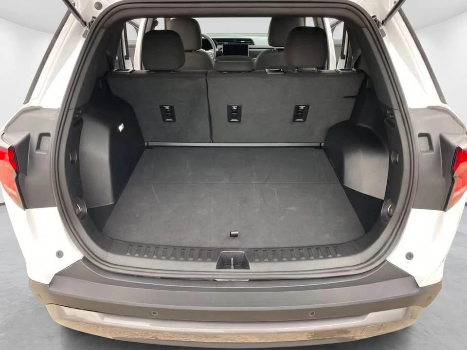 2026 GMC Terrain - Image 9 of 13