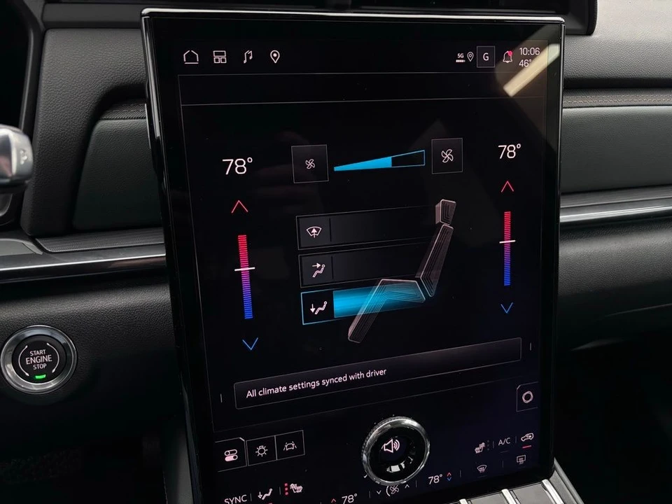 2026 GMC Terrain - Image 6 of 12