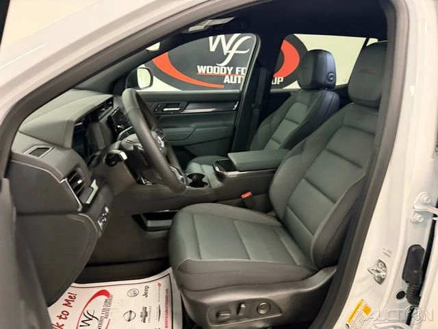 2026 GMC Terrain - Image 12 of 12