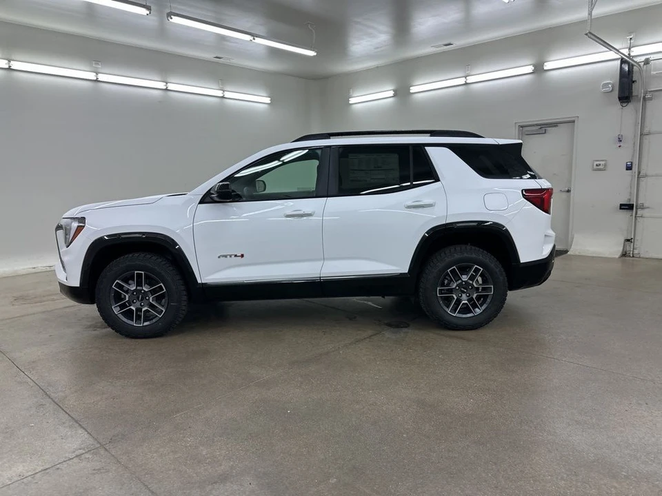 2026 GMC Terrain - Image 6 of 12