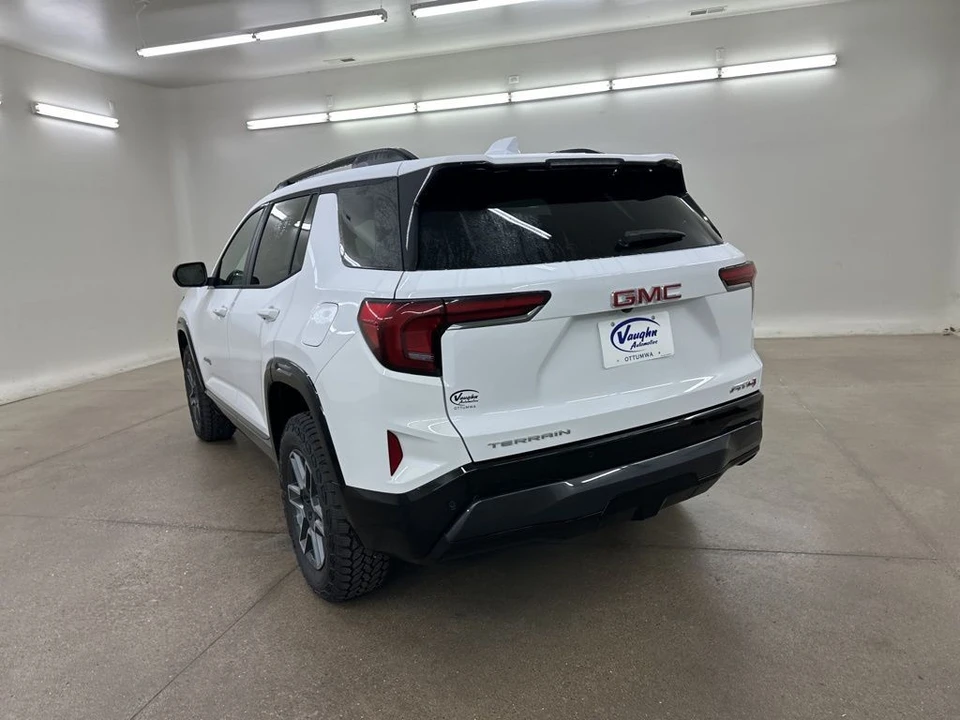 2026 GMC Terrain - Image 8 of 12