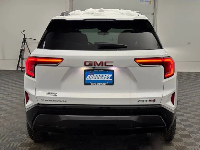 2026 GMC Terrain - Image 8 of 12