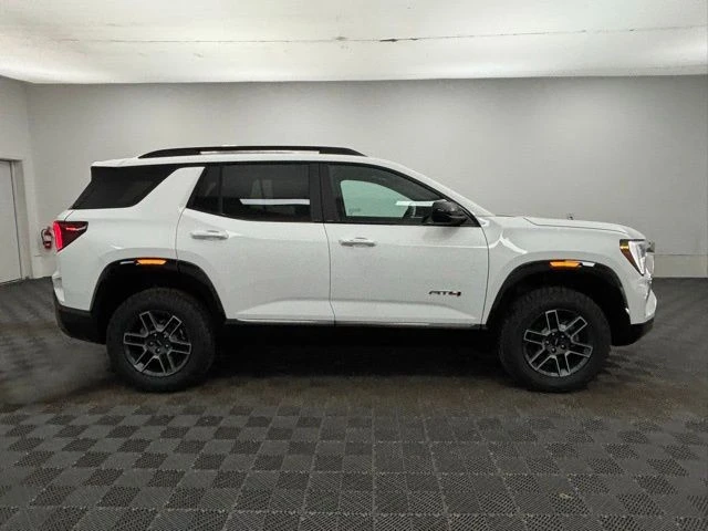 2026 GMC Terrain - Image 6 of 12