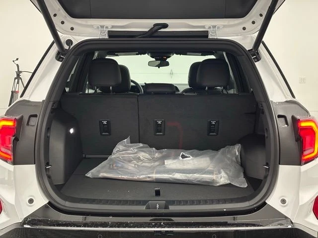 2026 GMC Terrain - Image 9 of 12